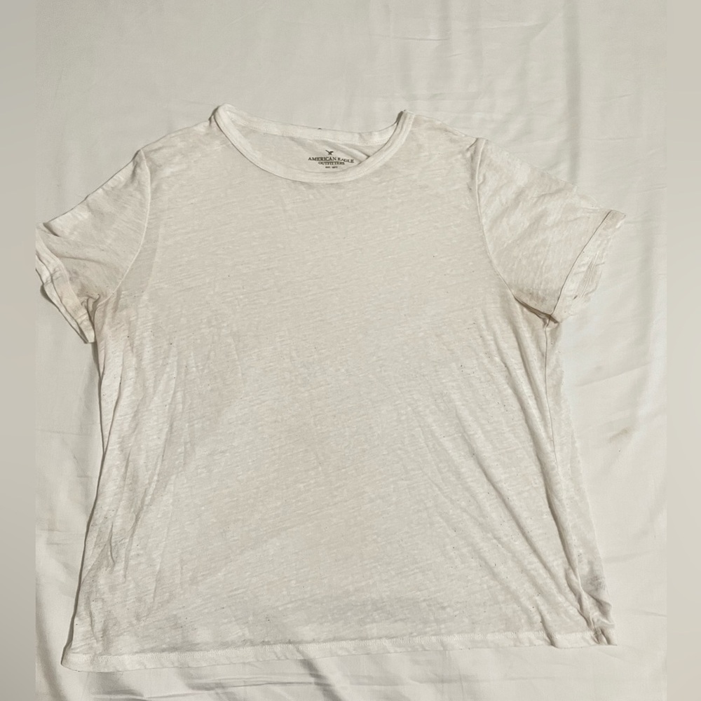 American Eagle tee